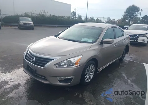 2015 Nissan Altima 2.5 from USA, damaged, VIN 1N4AL3AP0FC582512